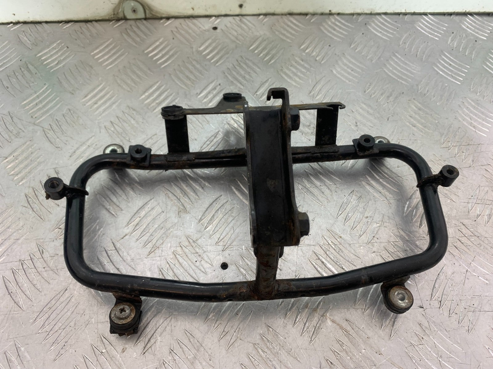 YAMAHA FZS600 FAZER 600 FAIRING BRACKET YEAR 1998-2001 (CMB1267)