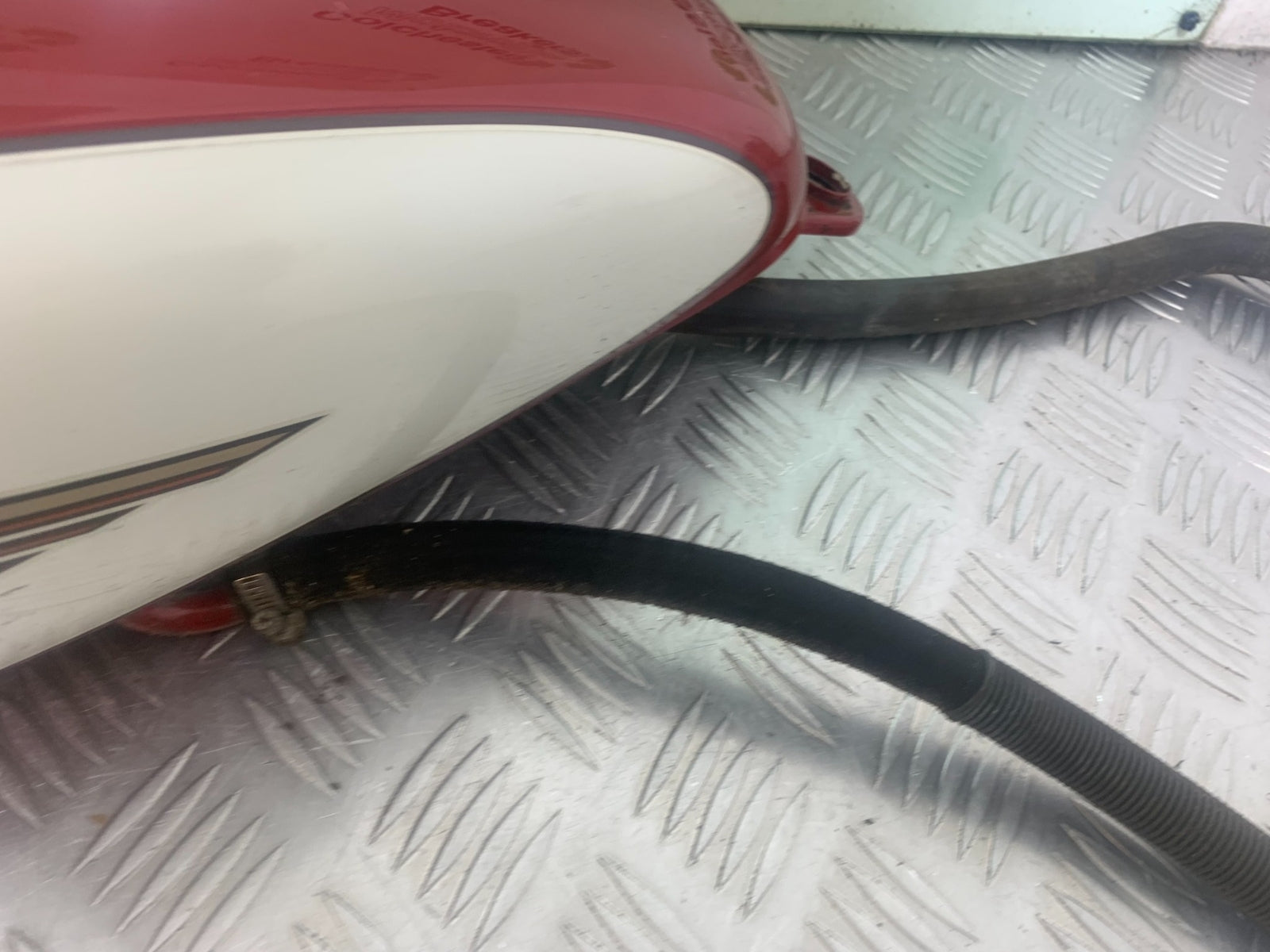 YAMAHA XV535 XV 535 VIRAGO PETROL TANK YEAR 1994-02 (CMB1139)