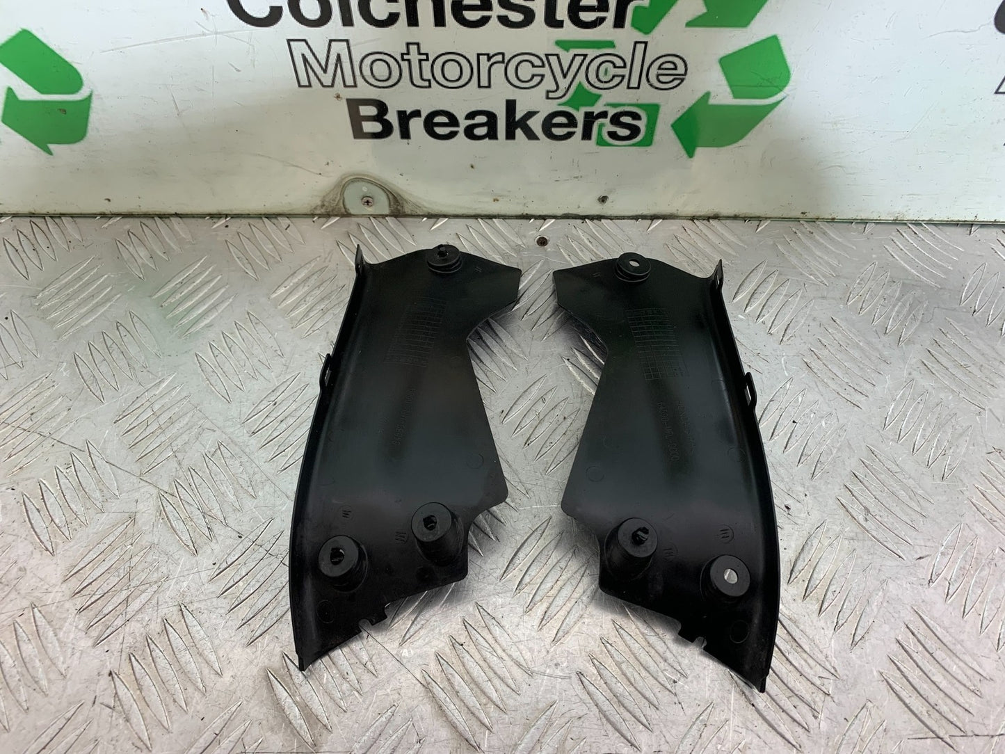 HONDA CBR1000 RR CBR1000RR FIREBLADE TOP FAIRING INFILLS 2008-2011 (CMB1179)