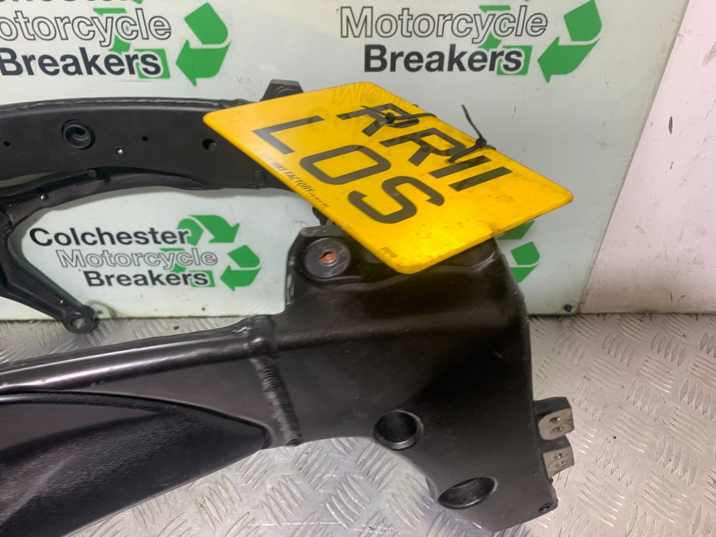 YAMAHA YZF R1 14 B BIG BANG FRAME REG LOG BOOK   2009-14 (CMB1175)