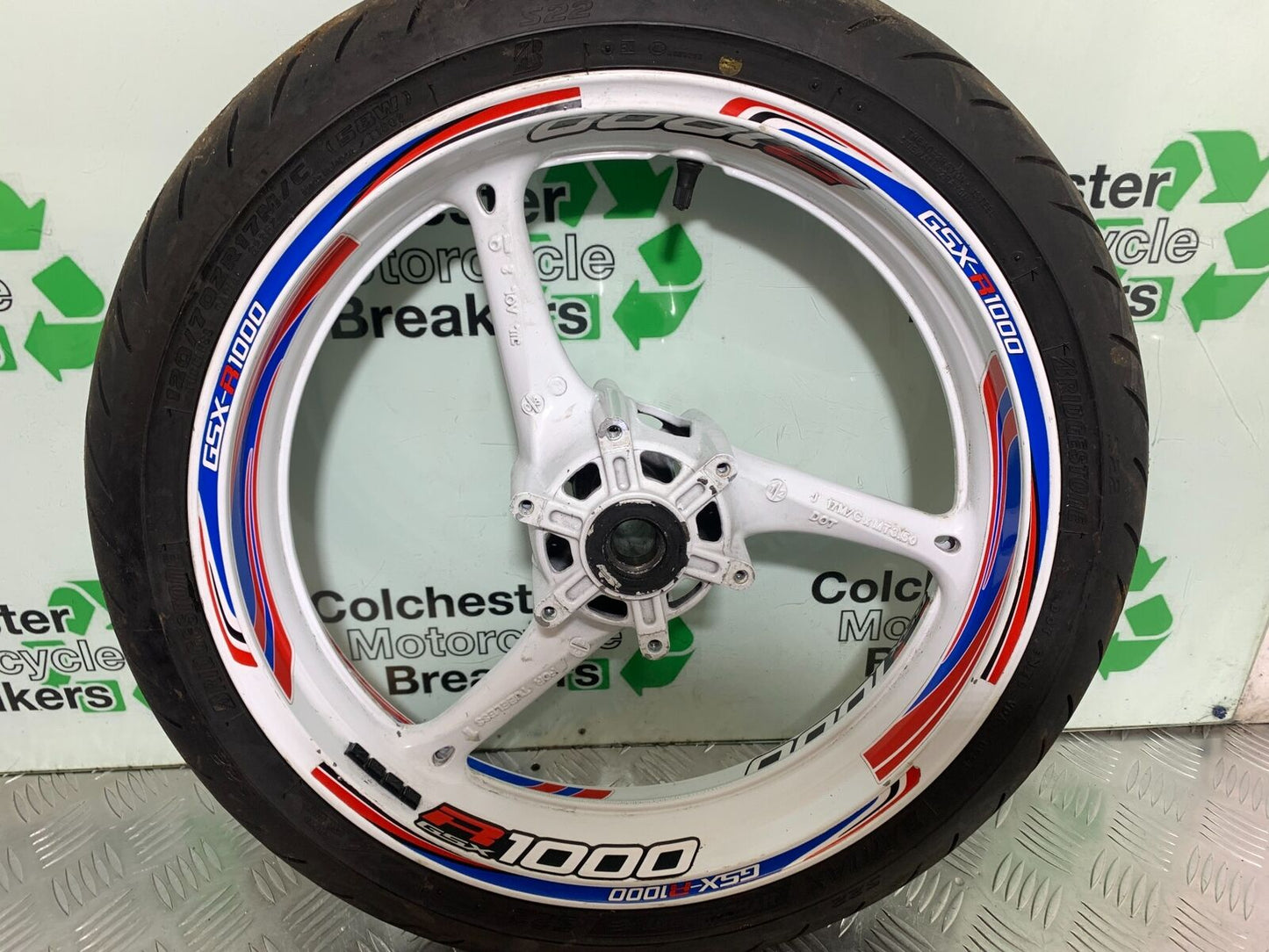 SUZUKI GSXR1000 GSXR 1000 FRONT WHEEL  2009-2016 (CMB1049)