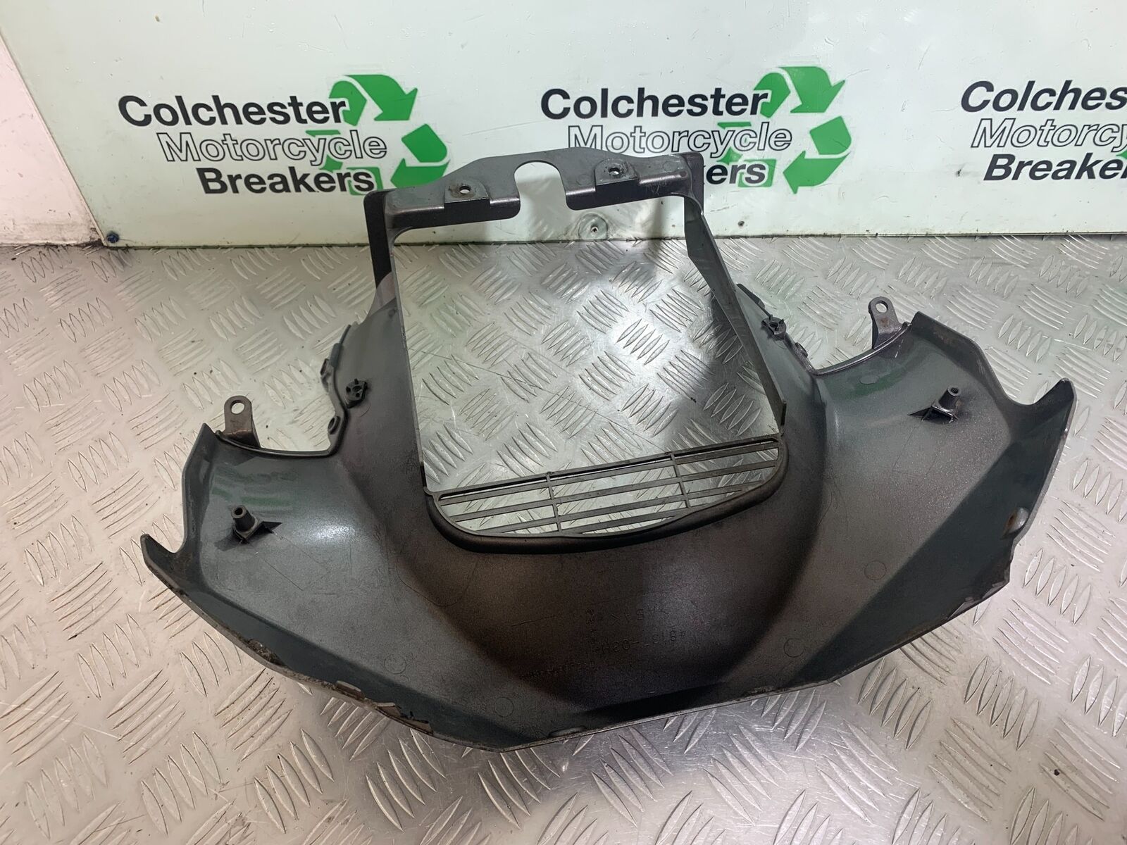 SUZUKI AN 200 UN 200 BURGMAN FRONT LOWER FAIRING YEAR 2007-09 (CMB1128)