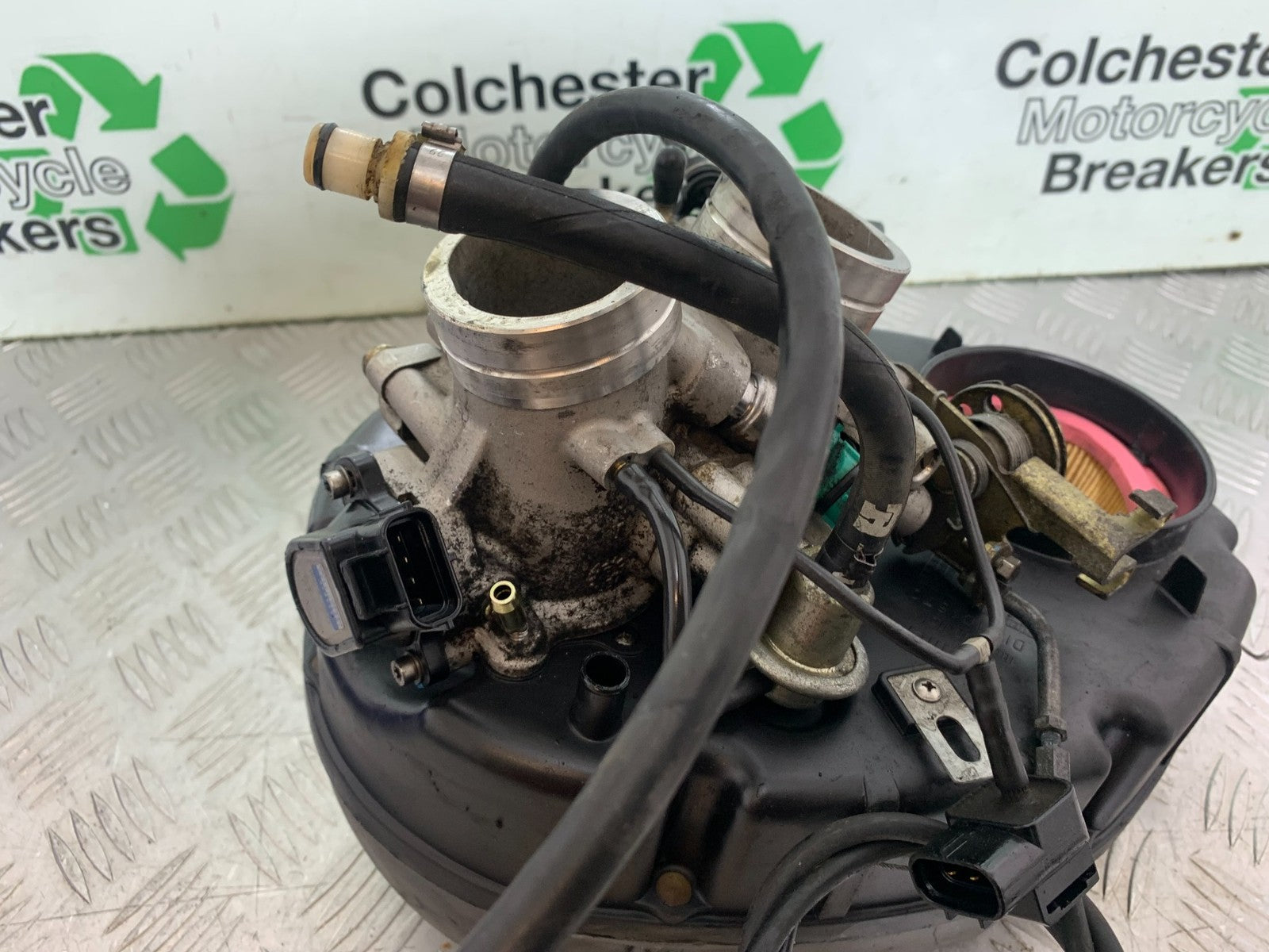 APRILIA RSV1000 RSV 1000 MILLE THROTTLE BODIES   1998- 2003 (CMB1184)