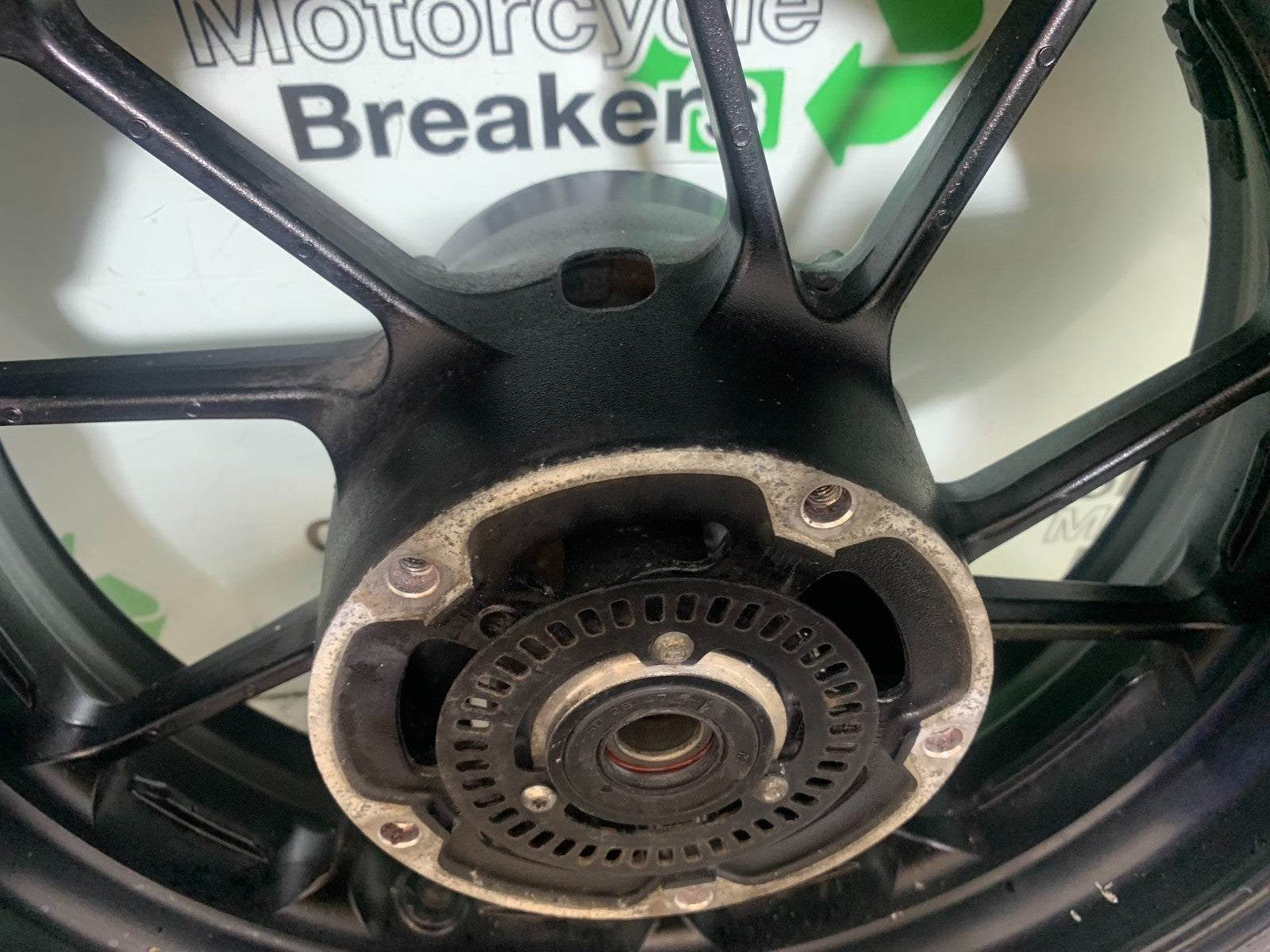 YAMAHA YZF R7 REAR WHEEL YEAR 2022-2025 (CMB1255)