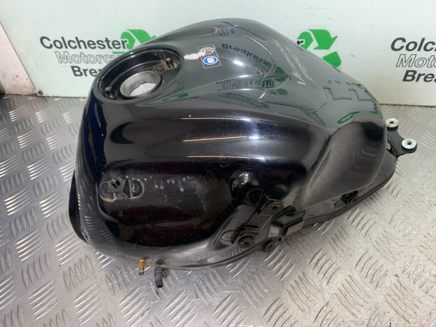 KAWASAKI 650 VERSYS REAR WHEEL  YEAR 2015-2018 (CMB1288)