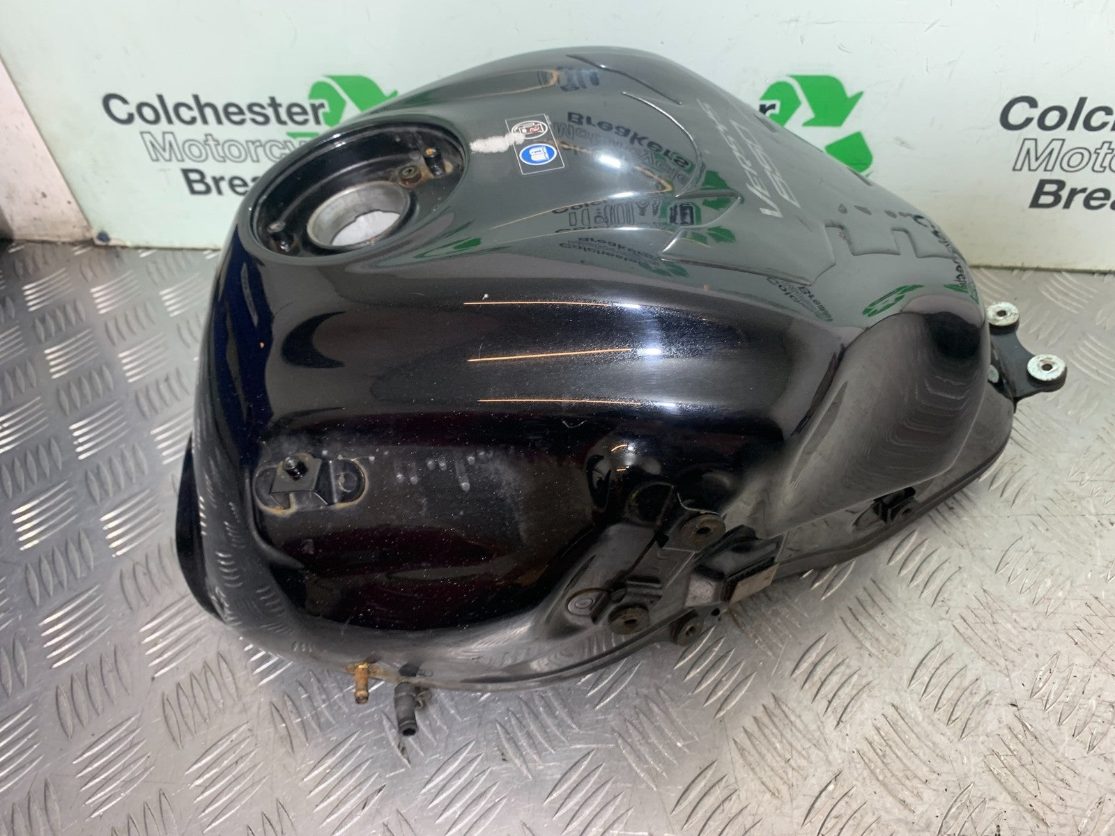 KAWASAKI 650 VERSYS REAR WHEEL  YEAR 2015-2018 (CMB1288)