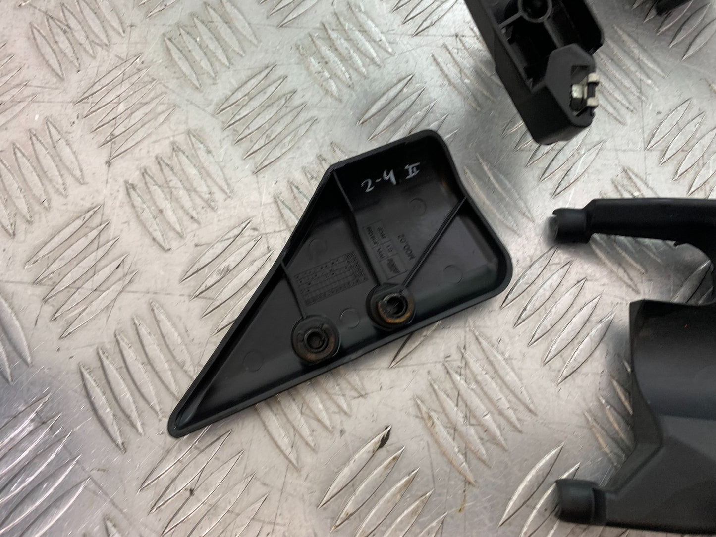 KTM DUKE 125 INFILL PANELS  YEAR 2017-2022 (CMB1274)