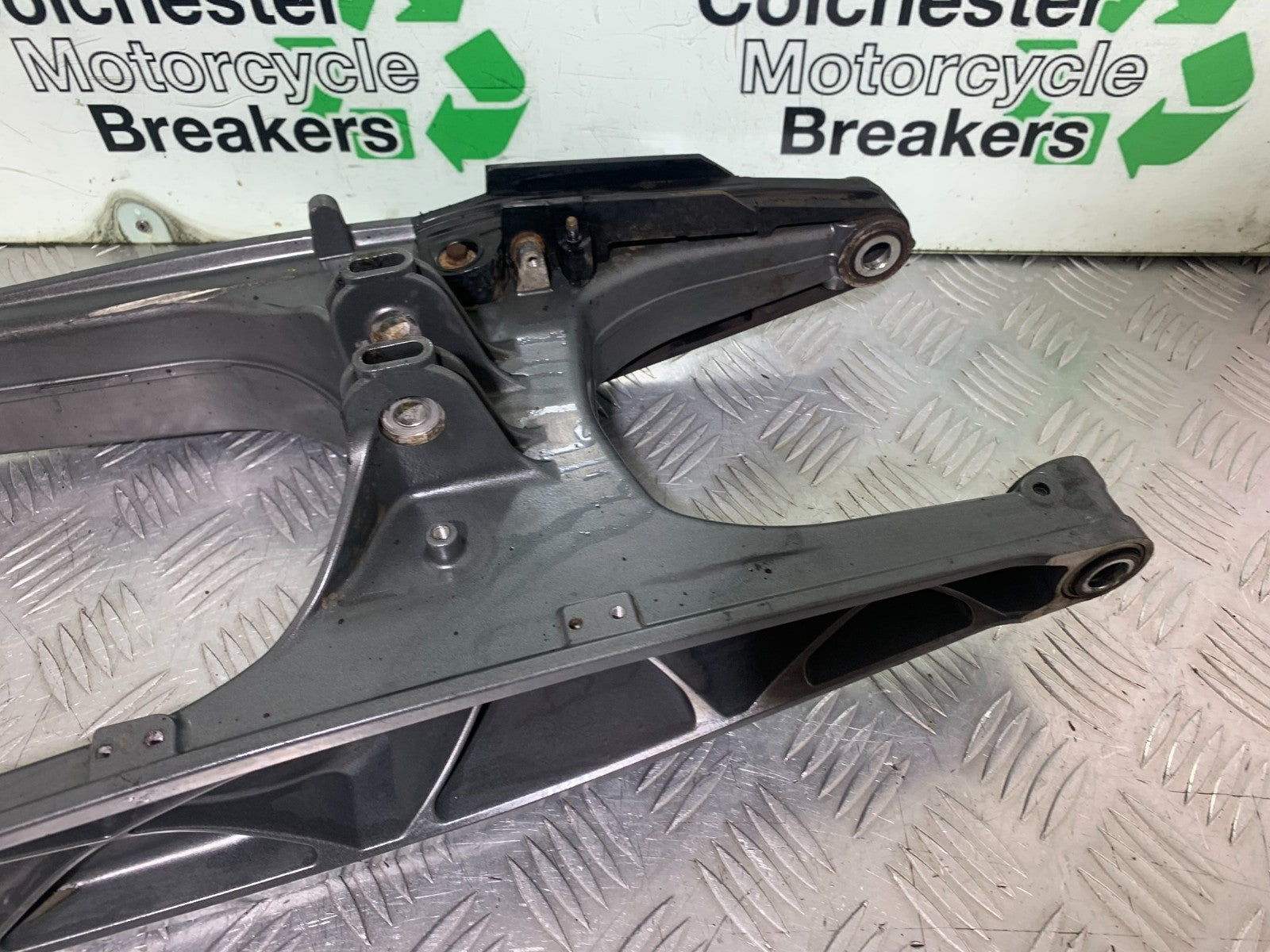KTM DUKE 125 SWINGARM  YEAR 2017-2022 (CMB1222)