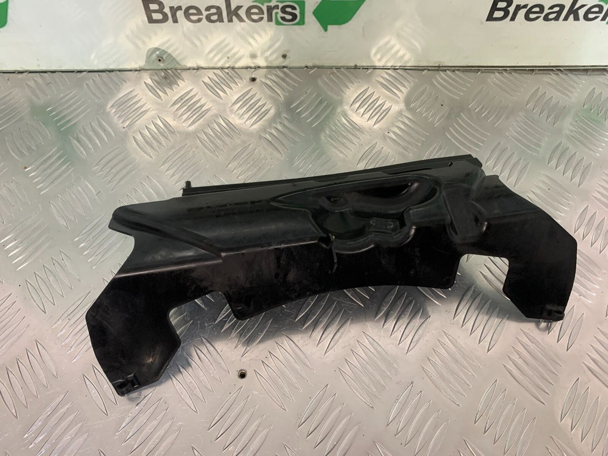 SUZUKI GSXR600 GSXR 600 K8 ENGINE INFILL PANEL   YEAR 2009 (STOCK 939)