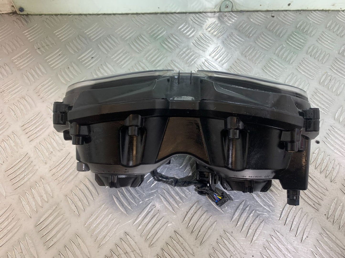 TRIUMPH TIGER 800 HEADLIGHT  YEAR 2011-2014 (CMB1113)