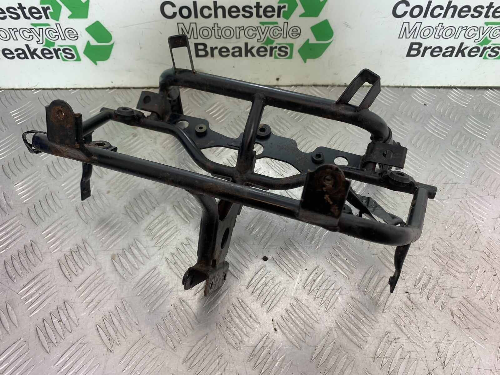 SUZUKI GSF600 GSF 600 BANDIT FAIRING BRACKET  2000-2004 (CMB1269)