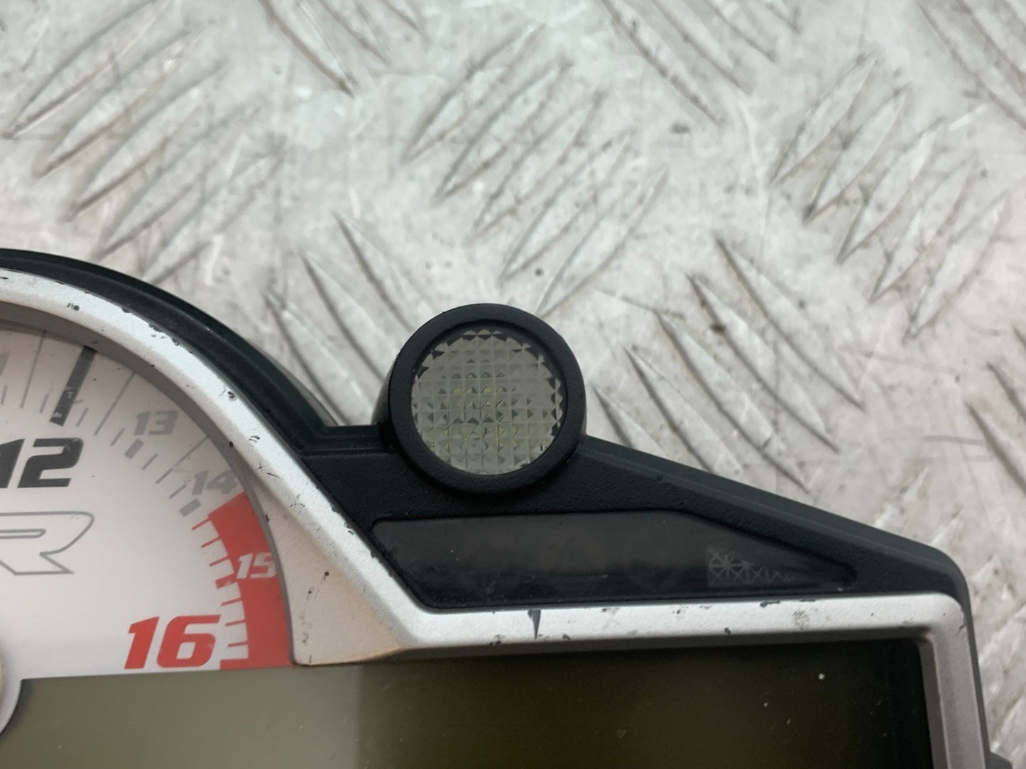 BMW S1000 RR CLOCKS SPEEDO DASH  YEAR 2015-2018 (CMB1246)