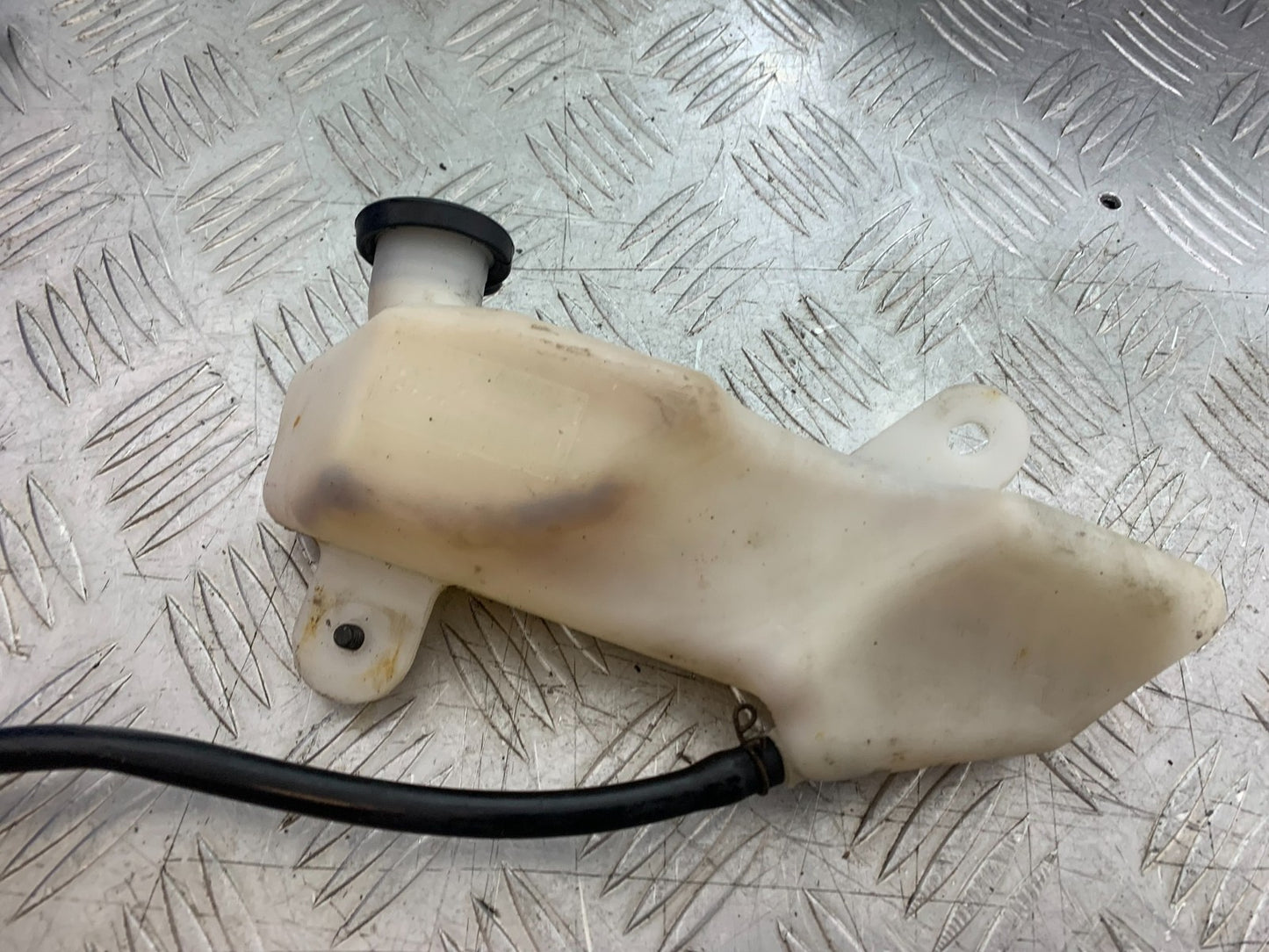 YAMAHA XMAX 250 XMAX 250 COOLANT BOTTLE YEAR 2006-09 (CMB1201)