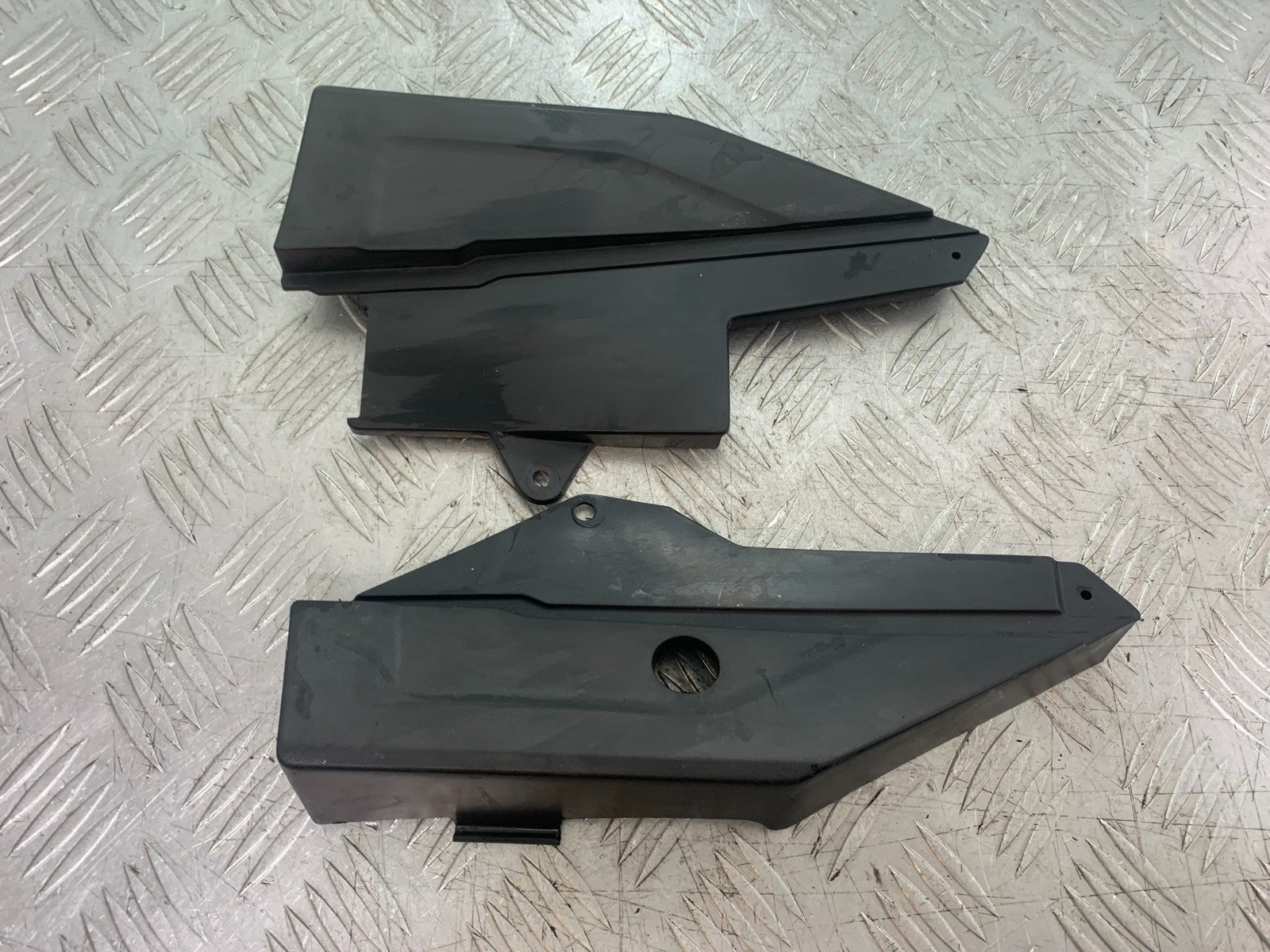 YAMAHA XJ900 XJ 900 DIVERSION LEFT AND RIGHT INFILLS  YEAR 1994-2002 (CMB1292)