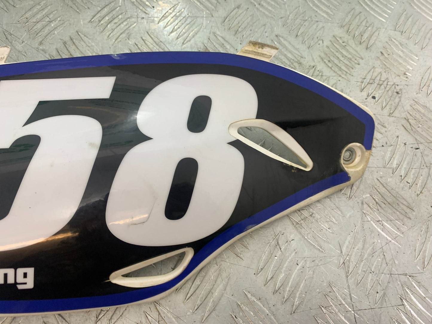 KAWASAKI KXF450 KXF 450 LEFT SEAT PANEL  YEAR 2013 CMB1217)