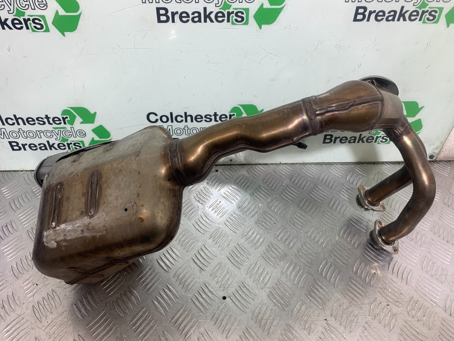 YAMAHA YZF R7 EXHAUST   YEAR 2022-2025 (CMB1255)