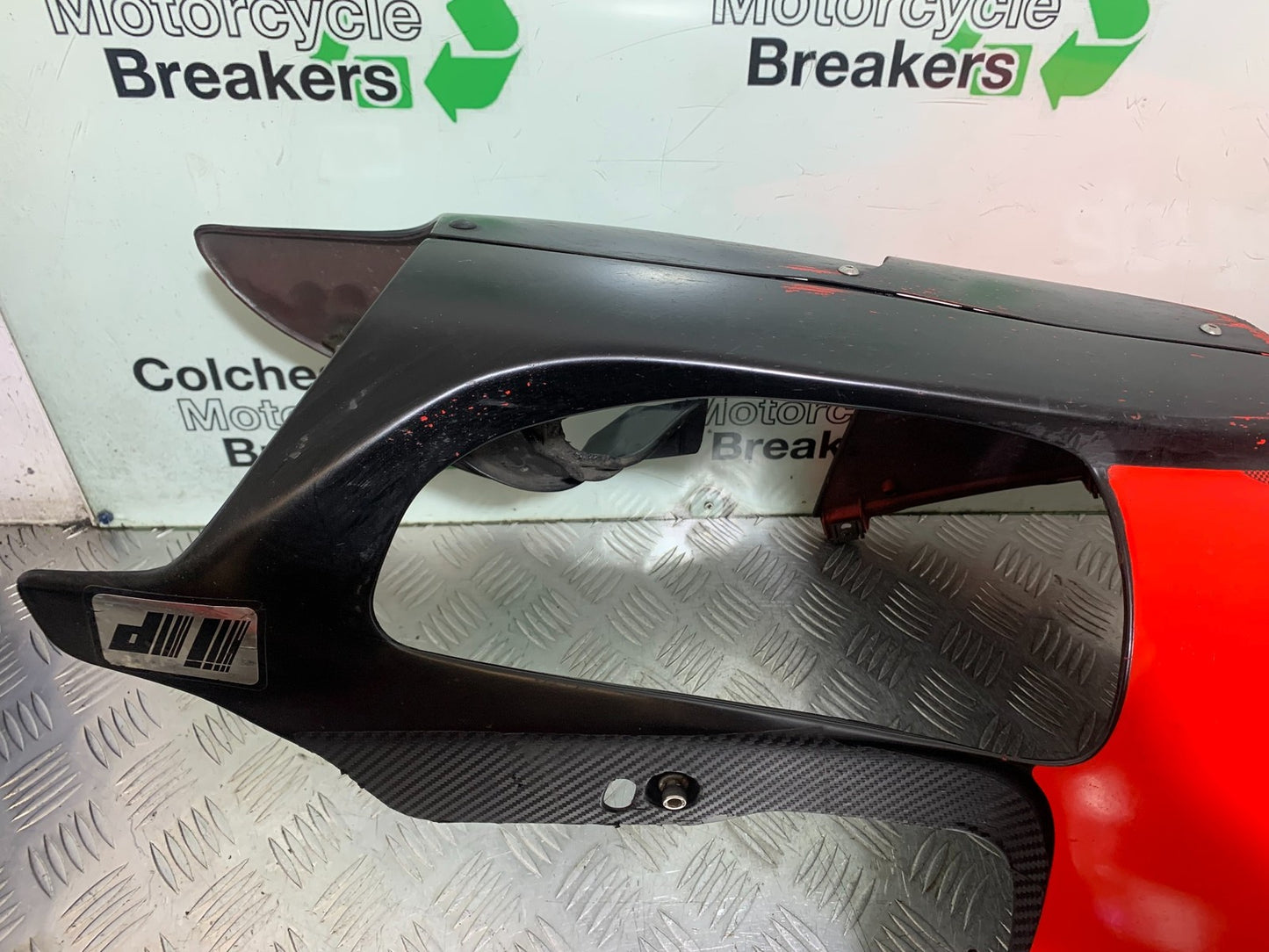 APRILIA RSV1000 RSV 1000 MILLE BELLYPAN 1998- 2003 (CMB1184)