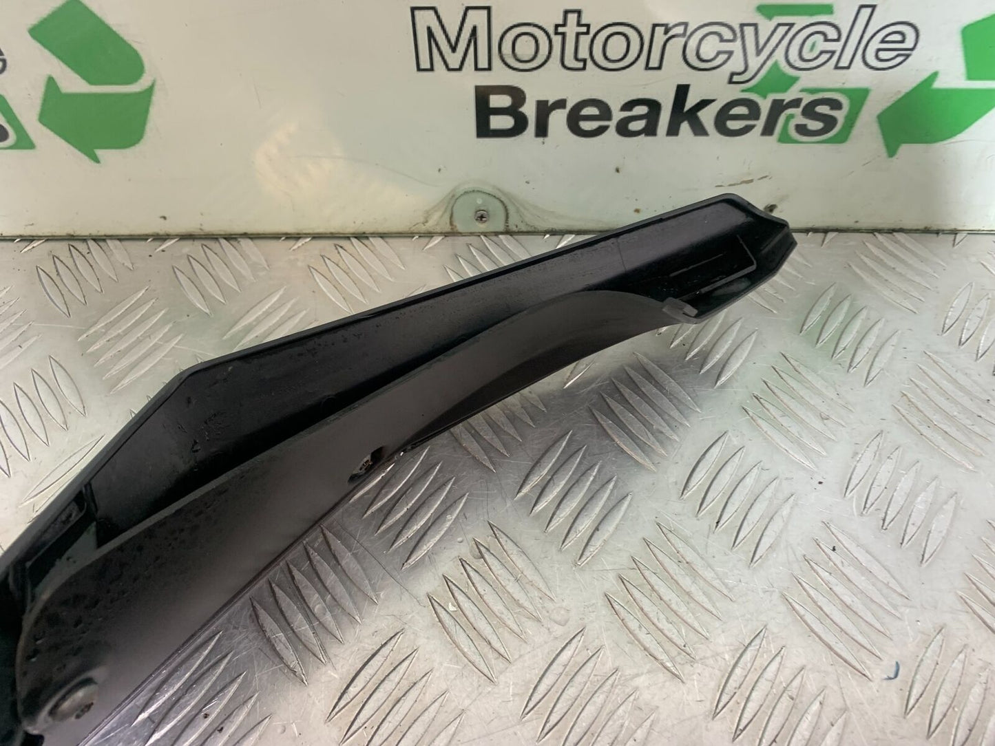 TRIUMPH TIGER 800 FRONT MUDGUARD YEAR 2011-2014 (CMB1113)
