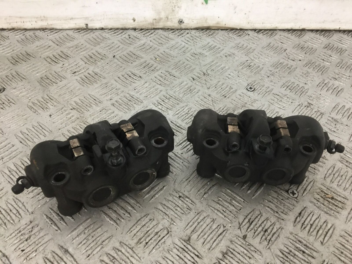 KAWASAKI ZX10R ZX10 R FRONT BRAKE CALIPERS   2008-2010 (STOCK 766)
