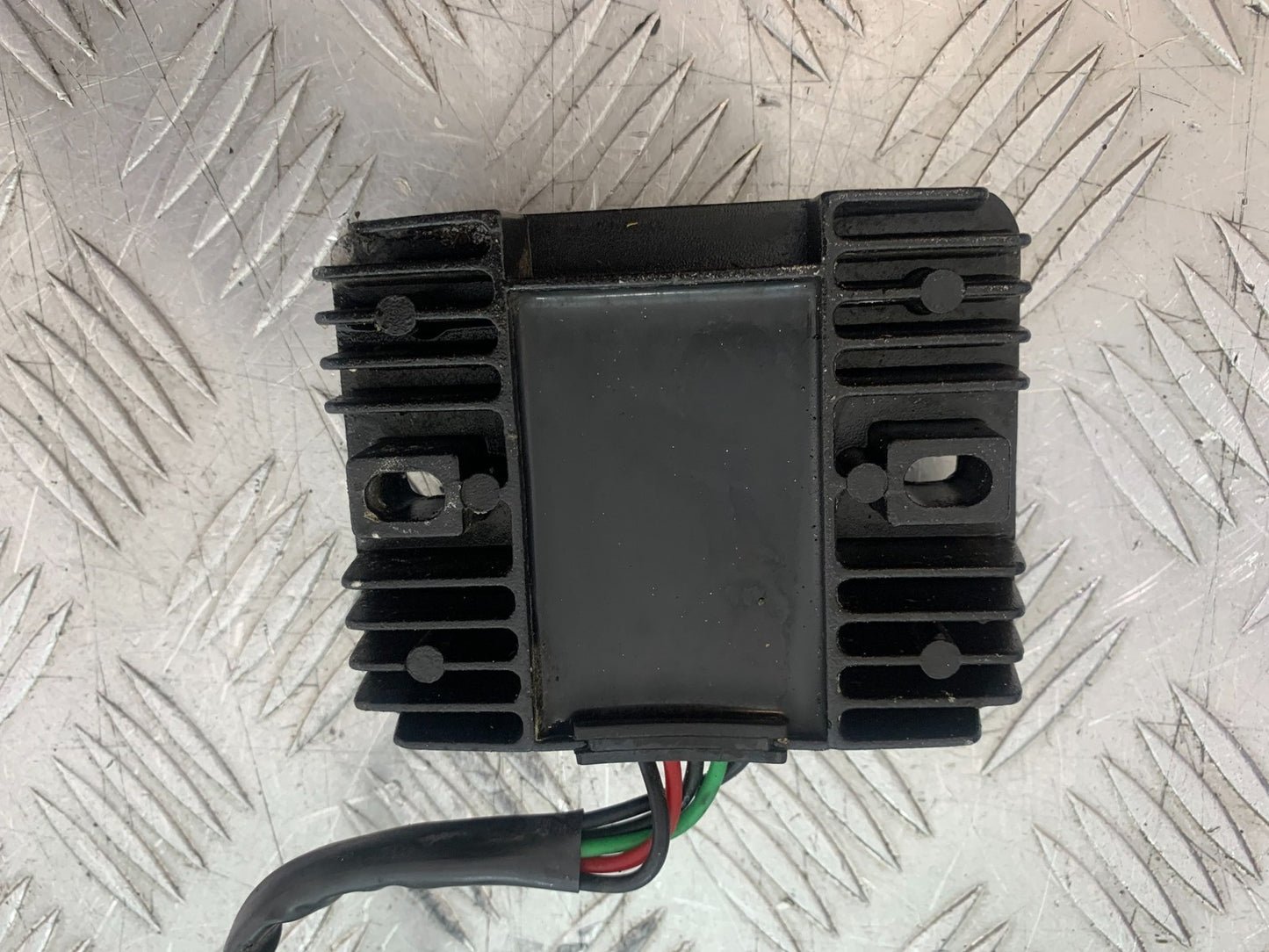 SUZUKI GSXR600 GSXR 600 K1 K2 K3 REGULATOR  1999-03 (CMB1284)