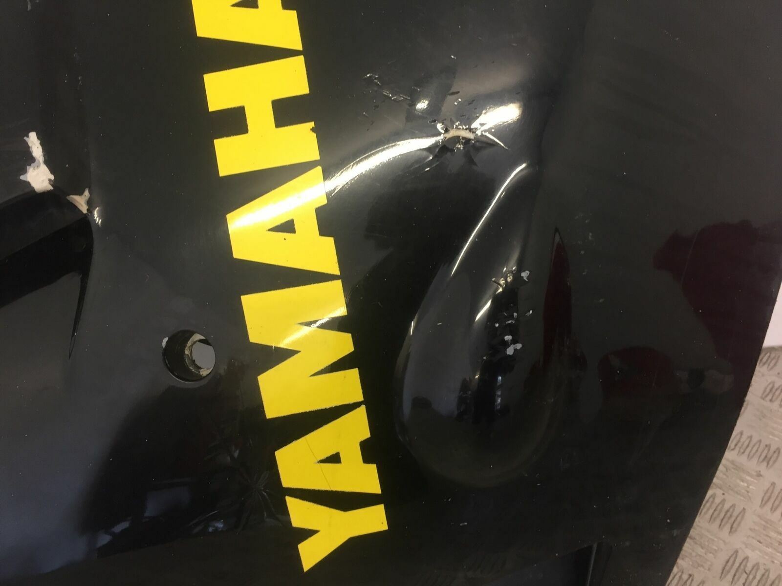 YAMAHA FZR1000 FZR 1000 GENESIS LEFT FAIRING PANEL    (STOCK NO 180)
