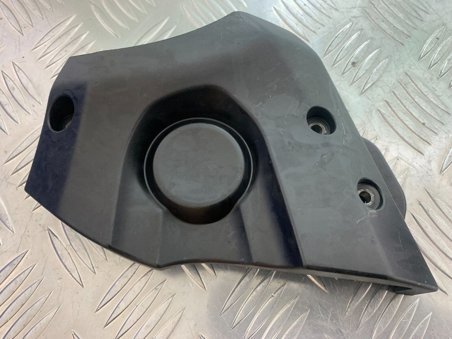 YAMAHA MT07 MT-07 SPROCKET COVER YEAR 2014 (STOCK 995)