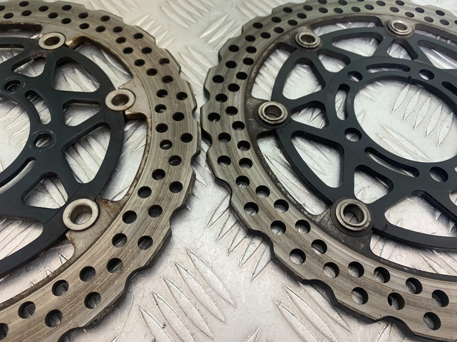 KAWASAKI ZX6R FRONT BRAKE DISCS YEAR 2009-2012 (CMB1136)