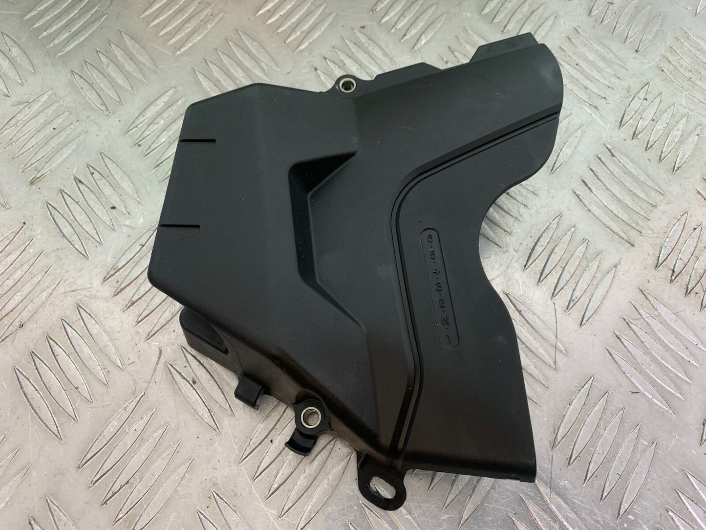 HONDA CRF1000 (DCT) AFRICA TWIN SPROCKET COVER   YEAR 2017 (CMB1030)