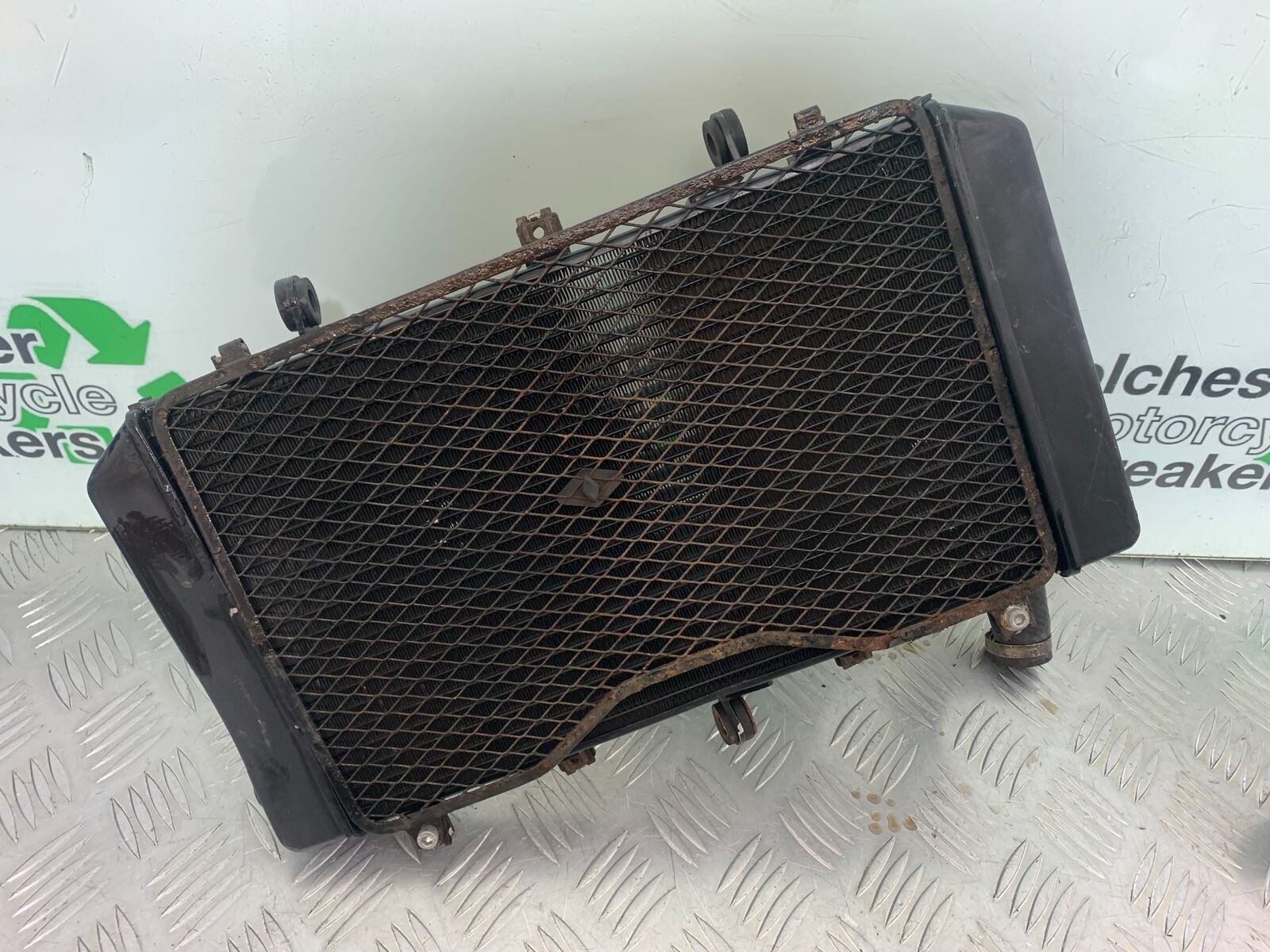 KAWASAKI Z750 Z 750 RADIATOR   YEAR 2004-2006  (CMB1104)