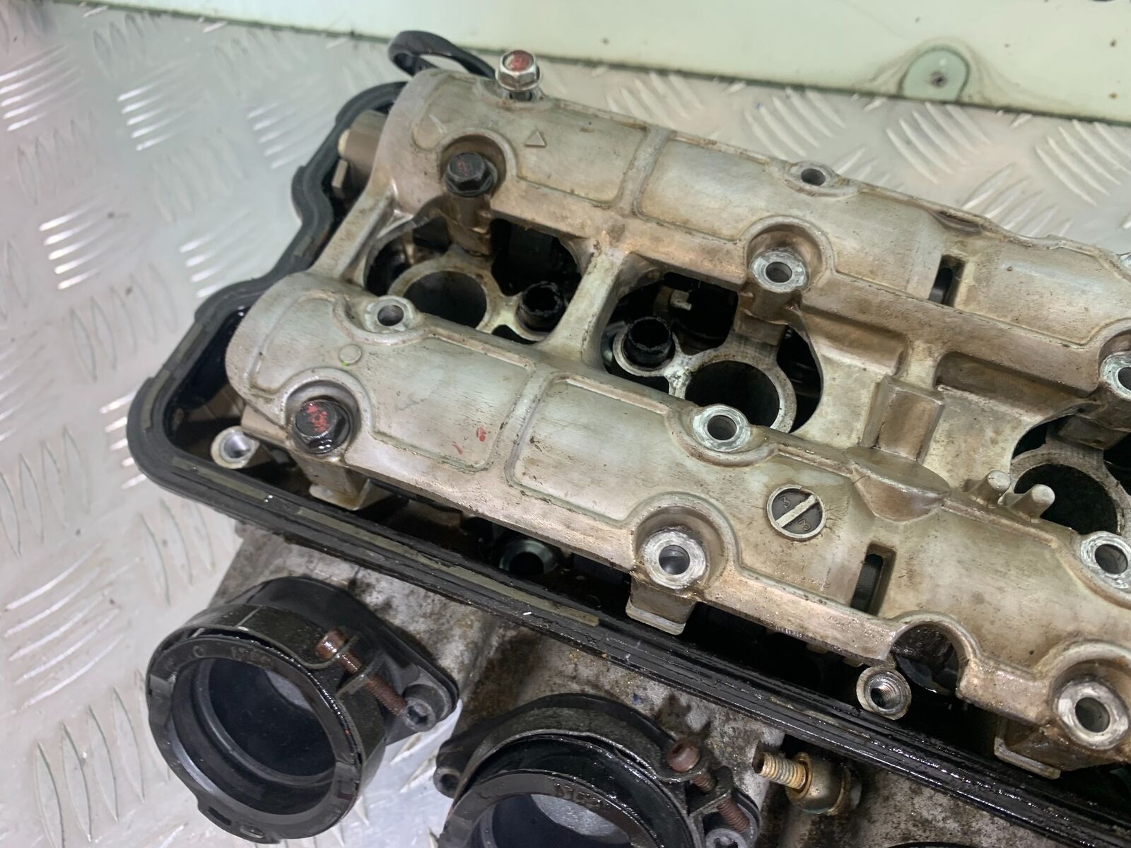 KAWASAKI ZX9R ZX9 C CYLINDER HEAD  YEAR 1998-99 (STOCK 903)