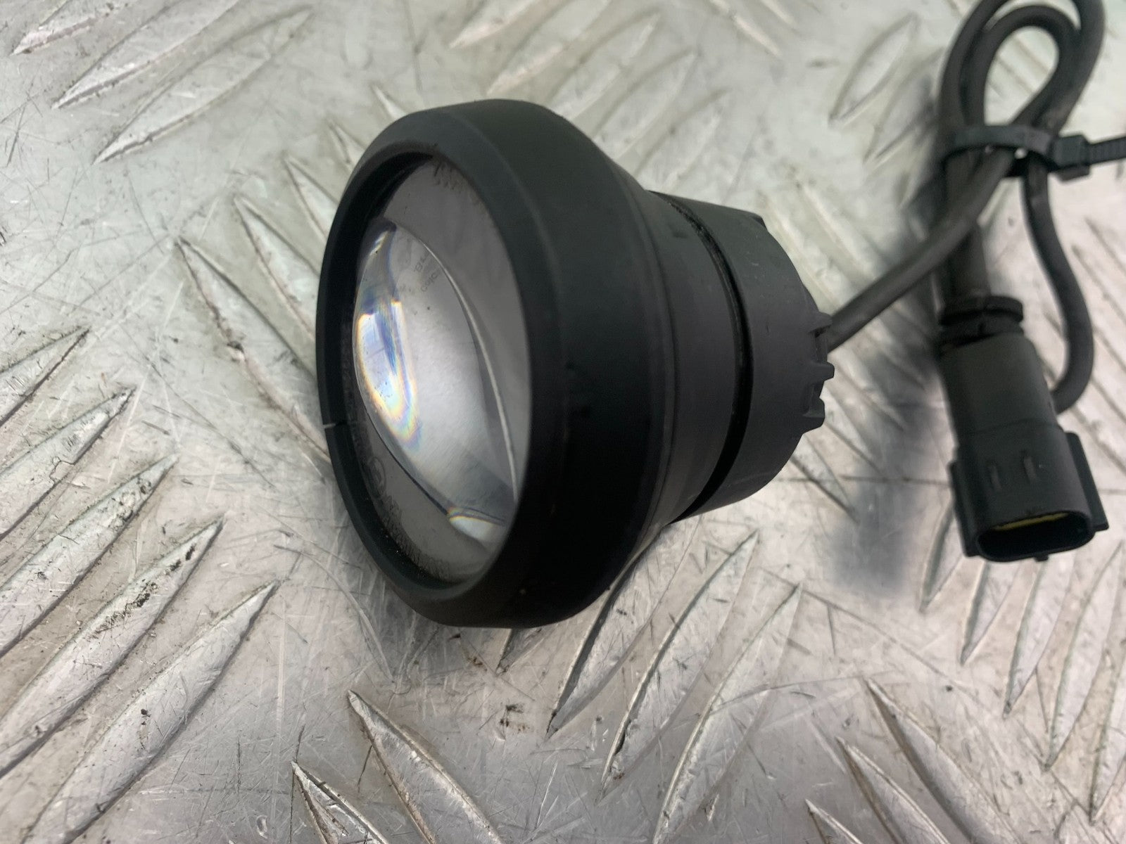 TRIUMPH TIGER 800 XRT RIGHT FOG LIGHT   2018-2020 (CMB1193)