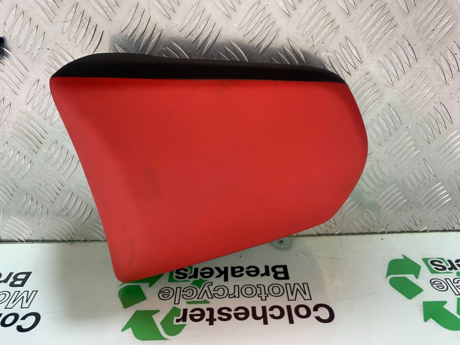 HONDA CRF1000 (DCT) AFRICA TWIN REAR SEAT   YEAR 2017 (CMB1030)