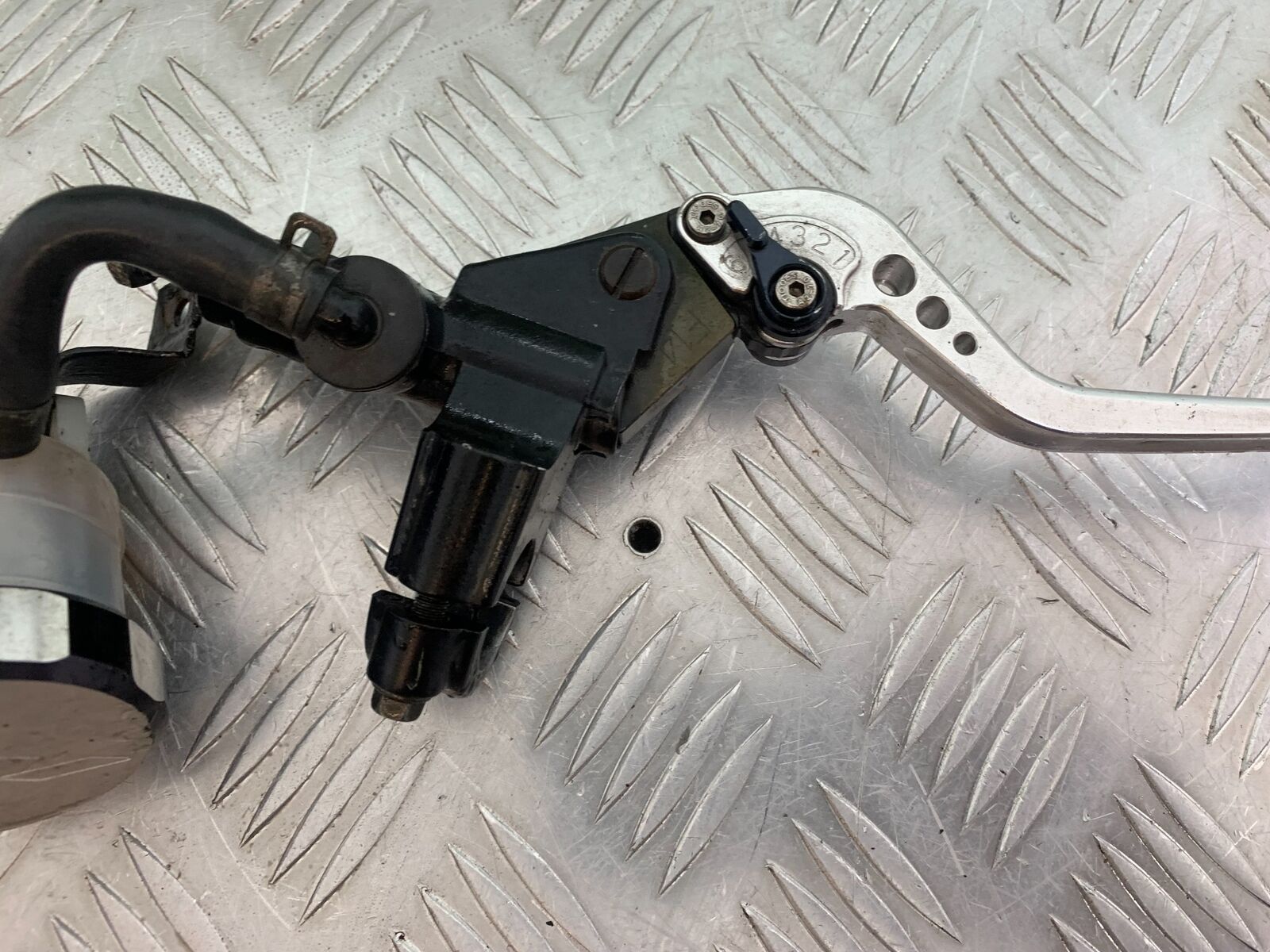 SUZUKI SV1000 SV 1000 K4 FRONT BRAKE MASTER CYLINDER  YEAR 2003-2007 (CMB1042)
