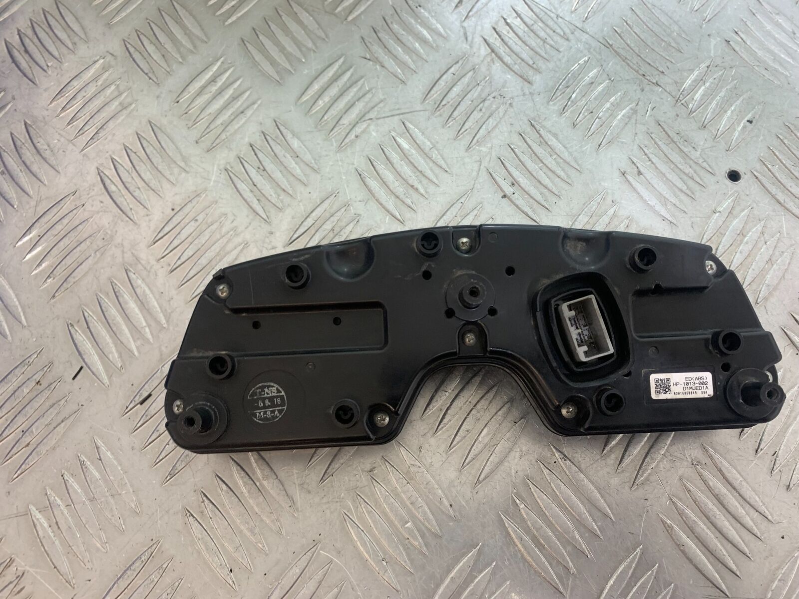 HONDA CBR650 F CBR 650F CLOCKS SPEEDO DASH   YEAR 2014-17  (CMB1130)