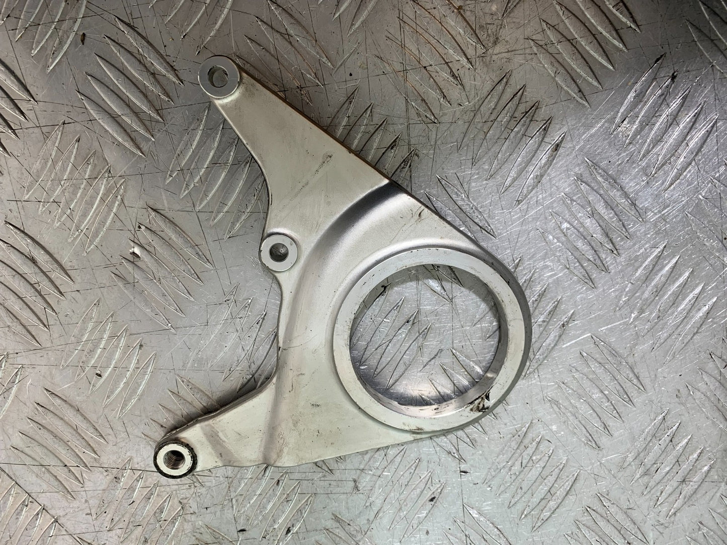HONDA VFR800 VFR 800 V-TEC REAR CALIPER BRACKET  YEAR 2002 -09 (CMB1296)