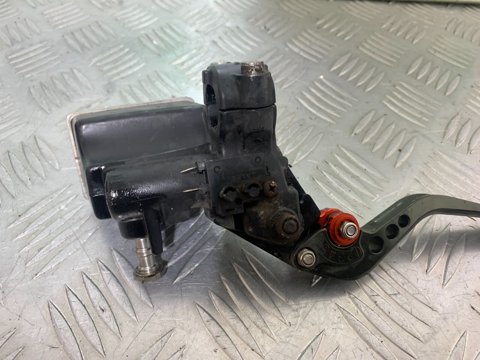 YAMAHA XJR1300 XJR 1300 BRAKE MASTER CYLINDER YEAR 1999-2003 (CMB1119)