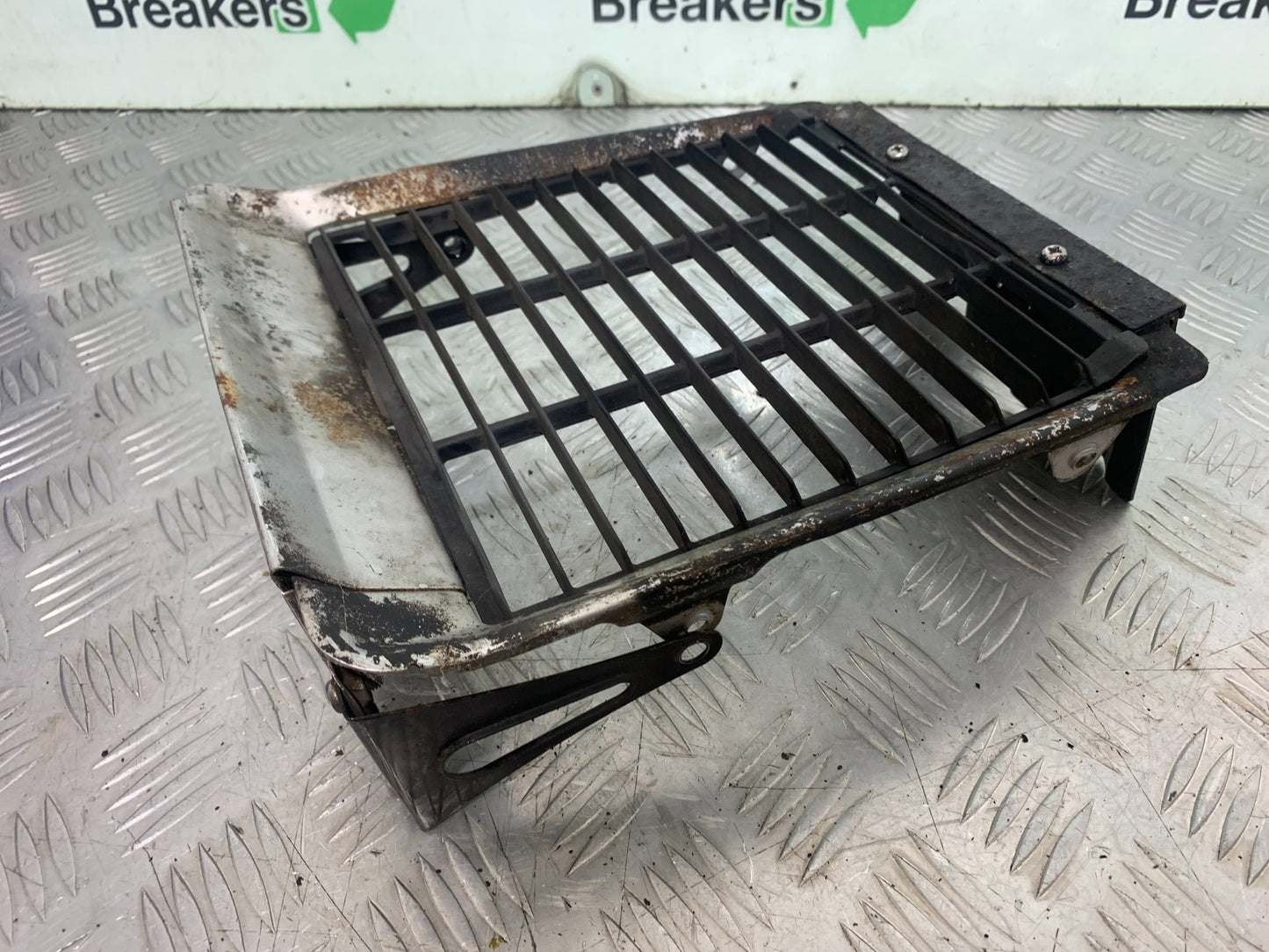 HONDA GL500 GL 500 SILVERWING RADIATOR GRILL  YEAR 1981-82 (CMB1168)