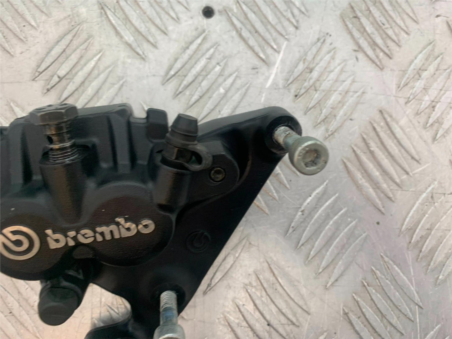 BSA 650 GOLD STAR FRONT BRAKE CALIPER   YEAR 2022-2025 (CMB1262)
