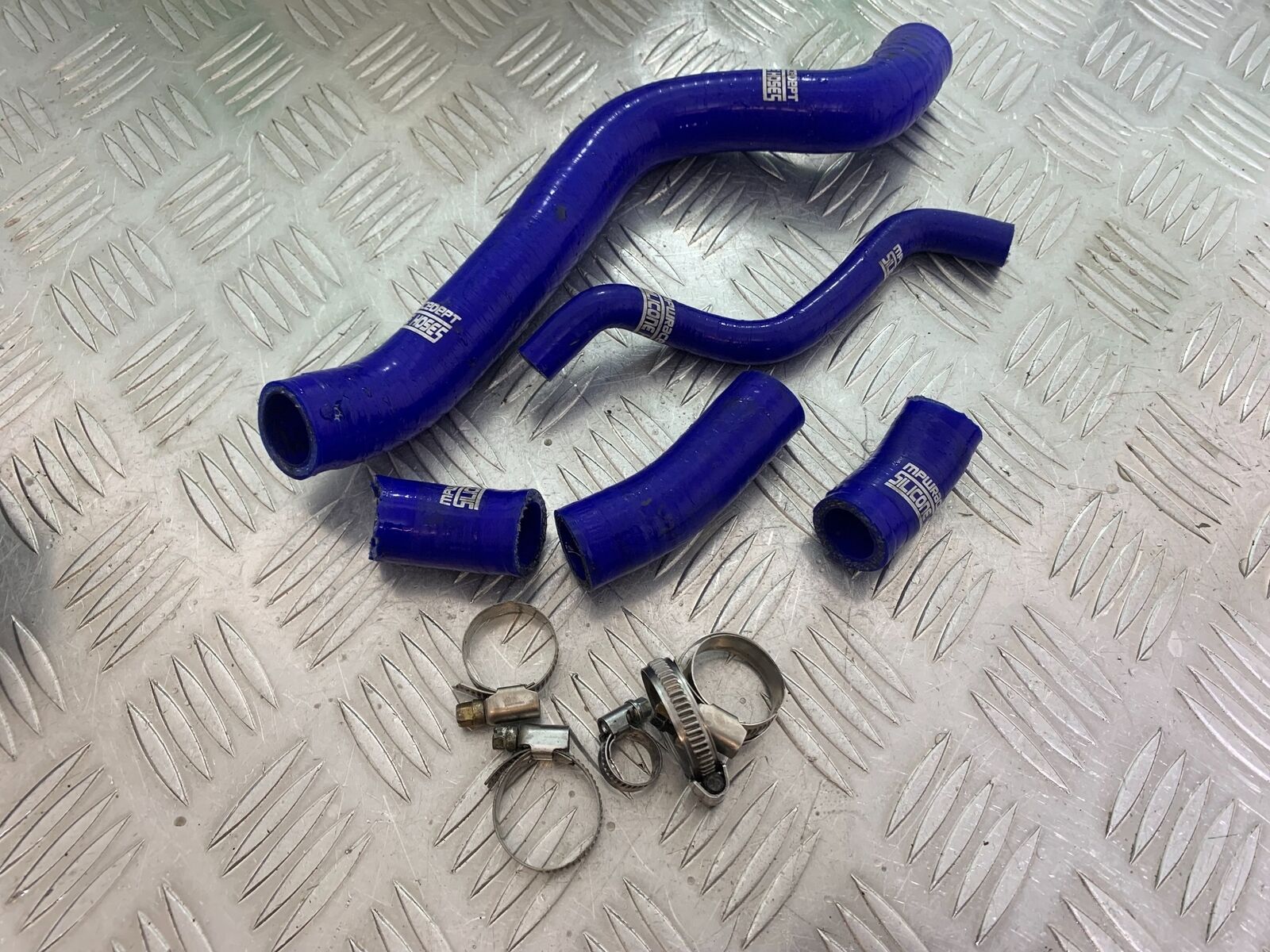 SUZUKI SV1000 SV 1000 K4 COOLANT PIPE HOSES YEAR 2003-2007 (CMB1042)