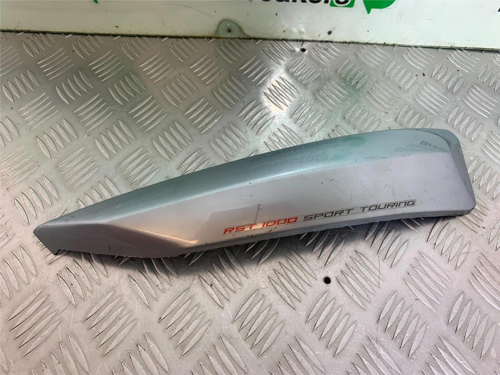 APRILIA FUTURA RST 1000 SEAT TRIM   YEAR 2001-2005 (CMB1033)