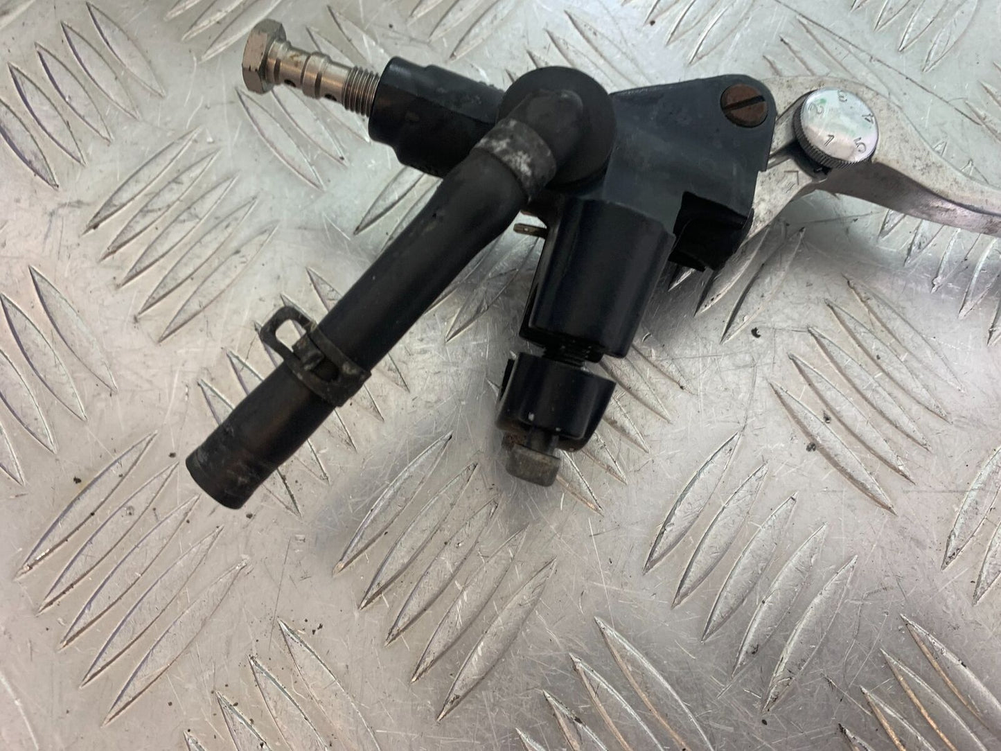 KAWASAKI ZX6R ZX6 J FRONT MASTER CYLINDER   YEAR 2000 (CMB1129)