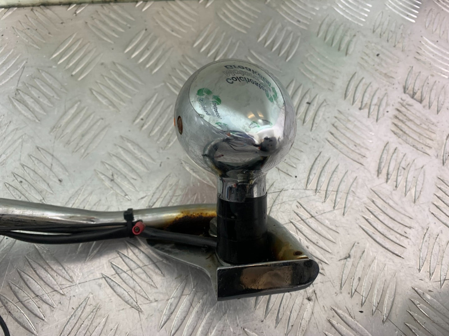 HONDA VT750 SHADOW FRONT INDICATORS AND BRACKET  YEAR 2003-2004 (CMB1265)