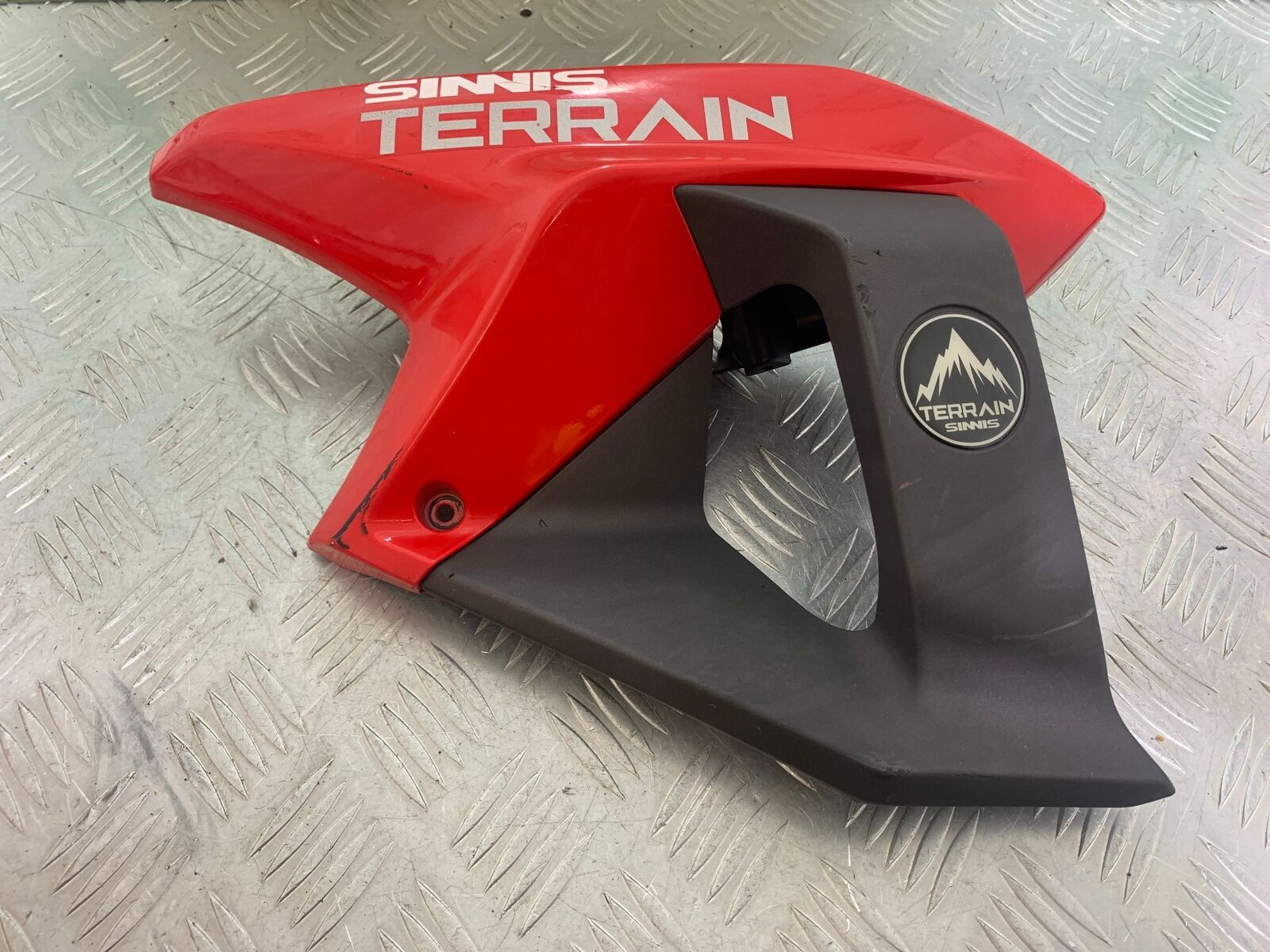 SINNIS TERRAIN 125 RIGHT FAIRING PANEL YEAR 2018 (CMB1123)