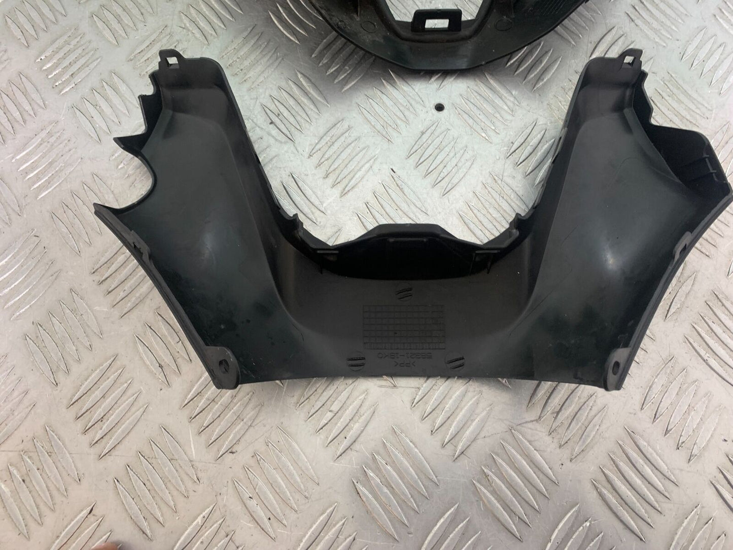 SUZUKI AN400 AN 400 BURGMAN HANDLEBAR COVERS    YEAR 2017-2024 (CMB1118)