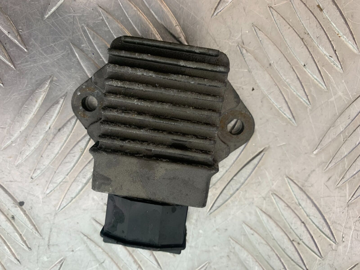 HONDA CBR600 CBR 600 F2 REGULATOR   YEAR 1991-1993 (CMB1114)