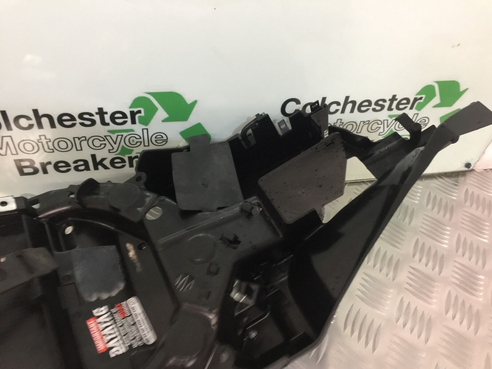 KAWASAKI VN 650 VULCAN UNDERTRAY  YEAR 2017-2021 (STOCK 924)
