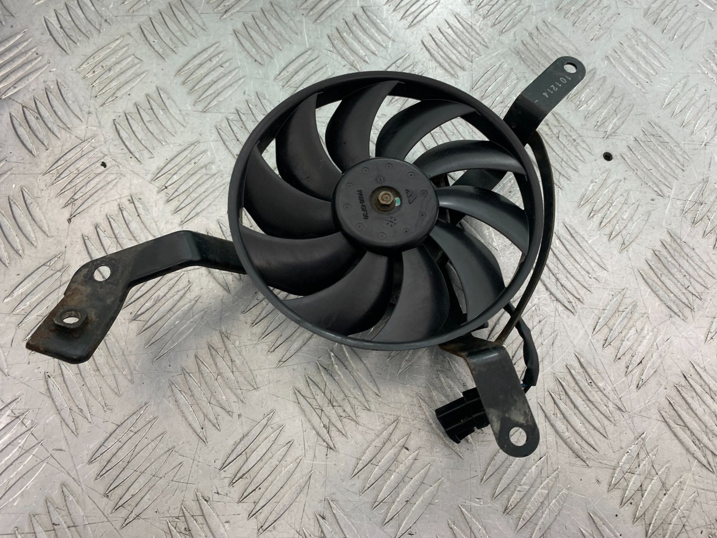 TRIUMPH 675 STREET TRIPLE RX RADIATOR FAN   2015- 2017 (CMB1299)