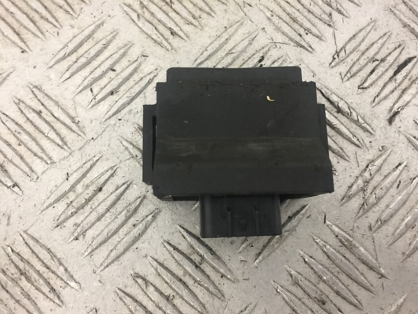 KAWASAKI ZX6R RELAY  YEAR 2009-2012  (STOCK 626)