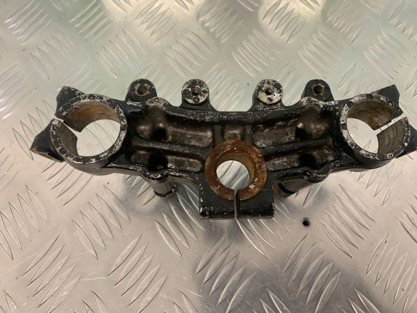 YAMAHA XT250 XT 250 TOP YOKE  YEAR 1980-1982  (STOCK 944)