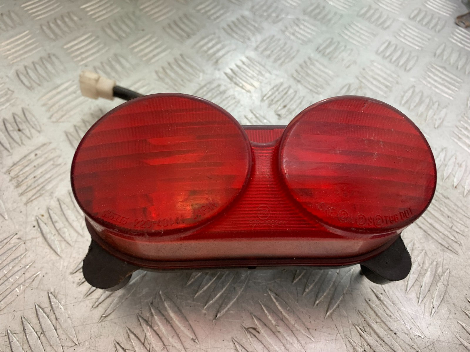 KAWASAKI ZX6R ZX6 J REAR LIGHT YEAR 2000 (CMB1312)